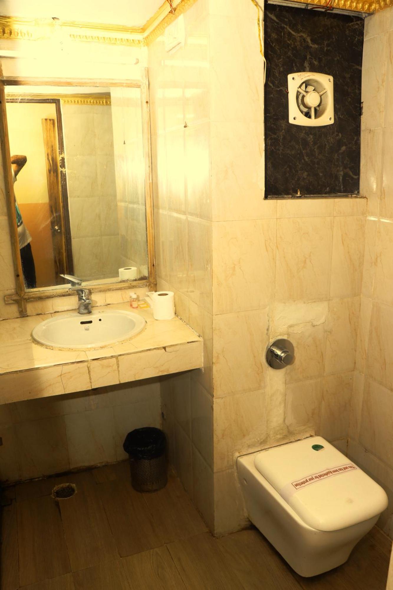 Hotel Samrat International Patna  Buitenkant foto