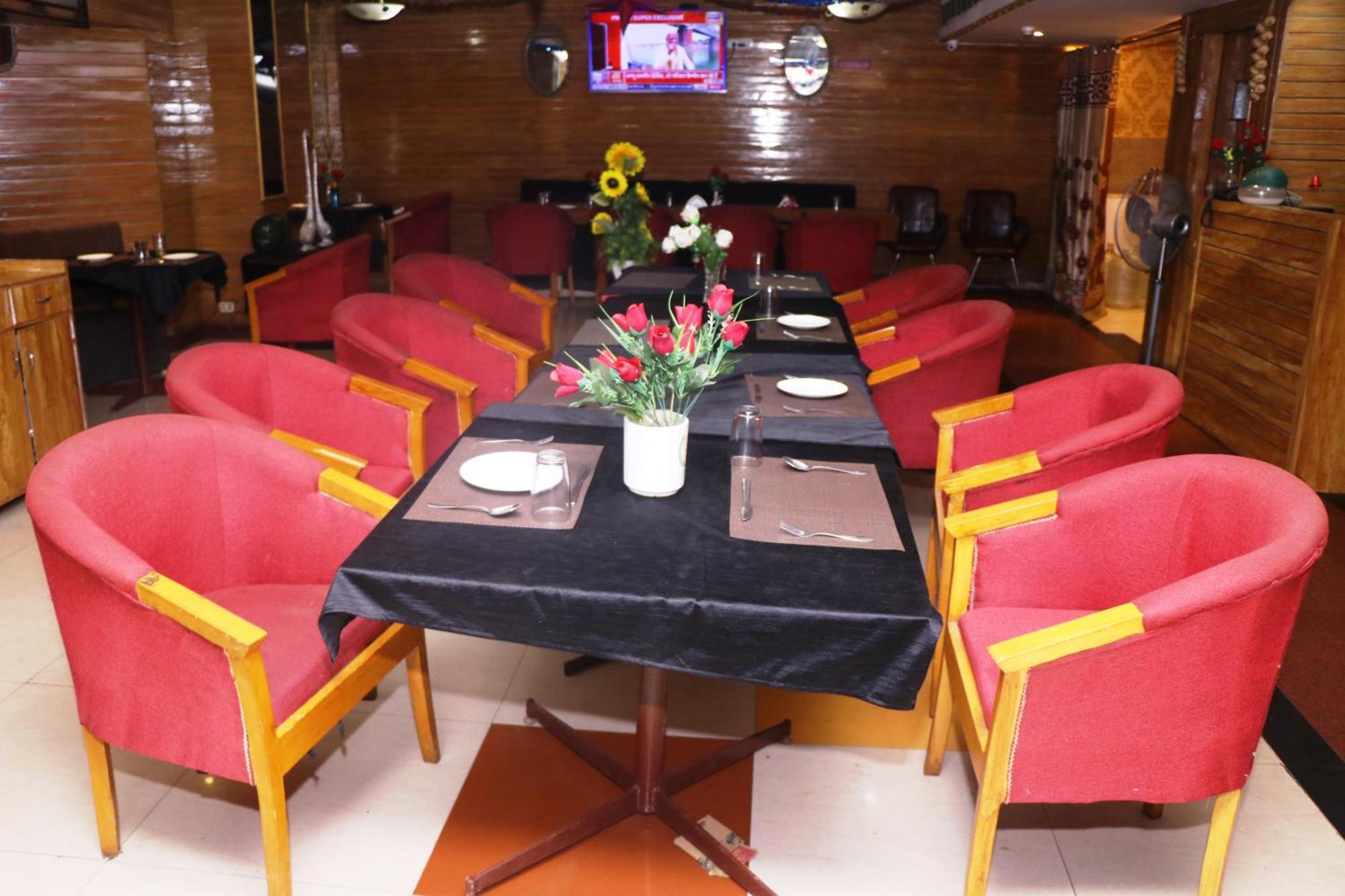 Hotel Samrat International Patna  Buitenkant foto