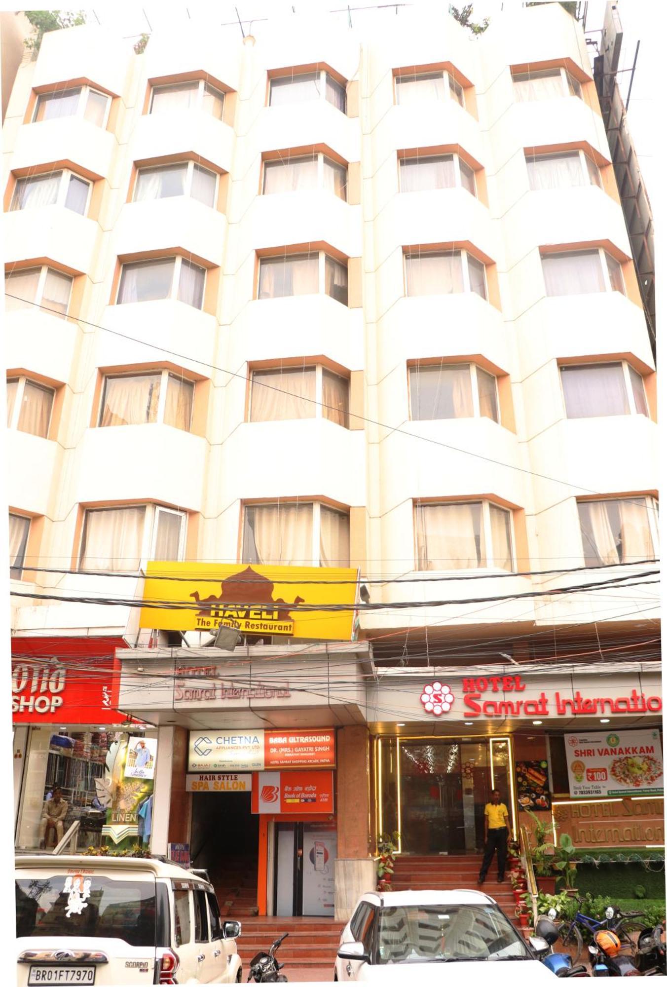 Hotel Samrat International Patna  Buitenkant foto