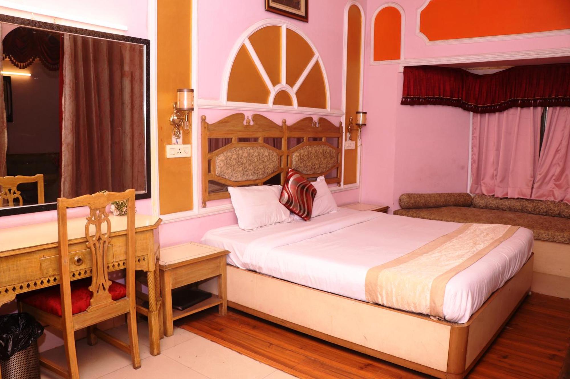 Hotel Samrat International Patna  Buitenkant foto